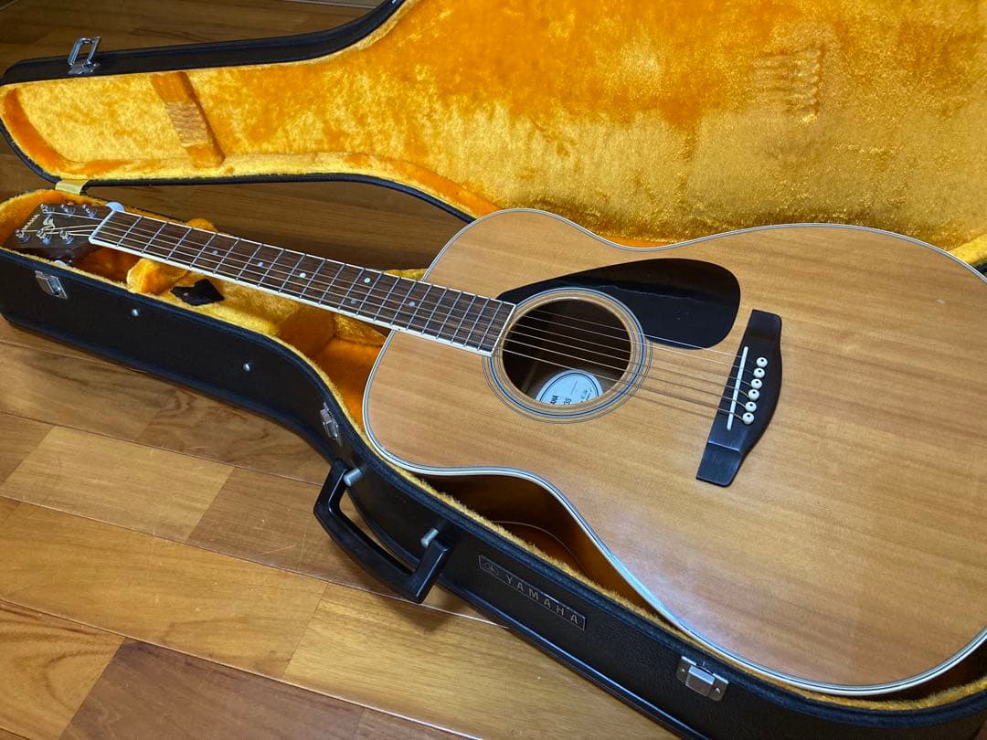 YAMAHA アコースティックギター　FS423S