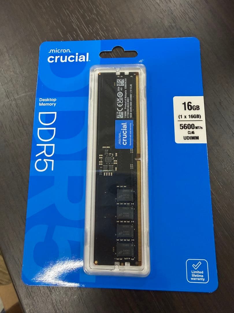 未開封 クルーシャル DDR5 16GB メモリ 5600MT/s UDIMM