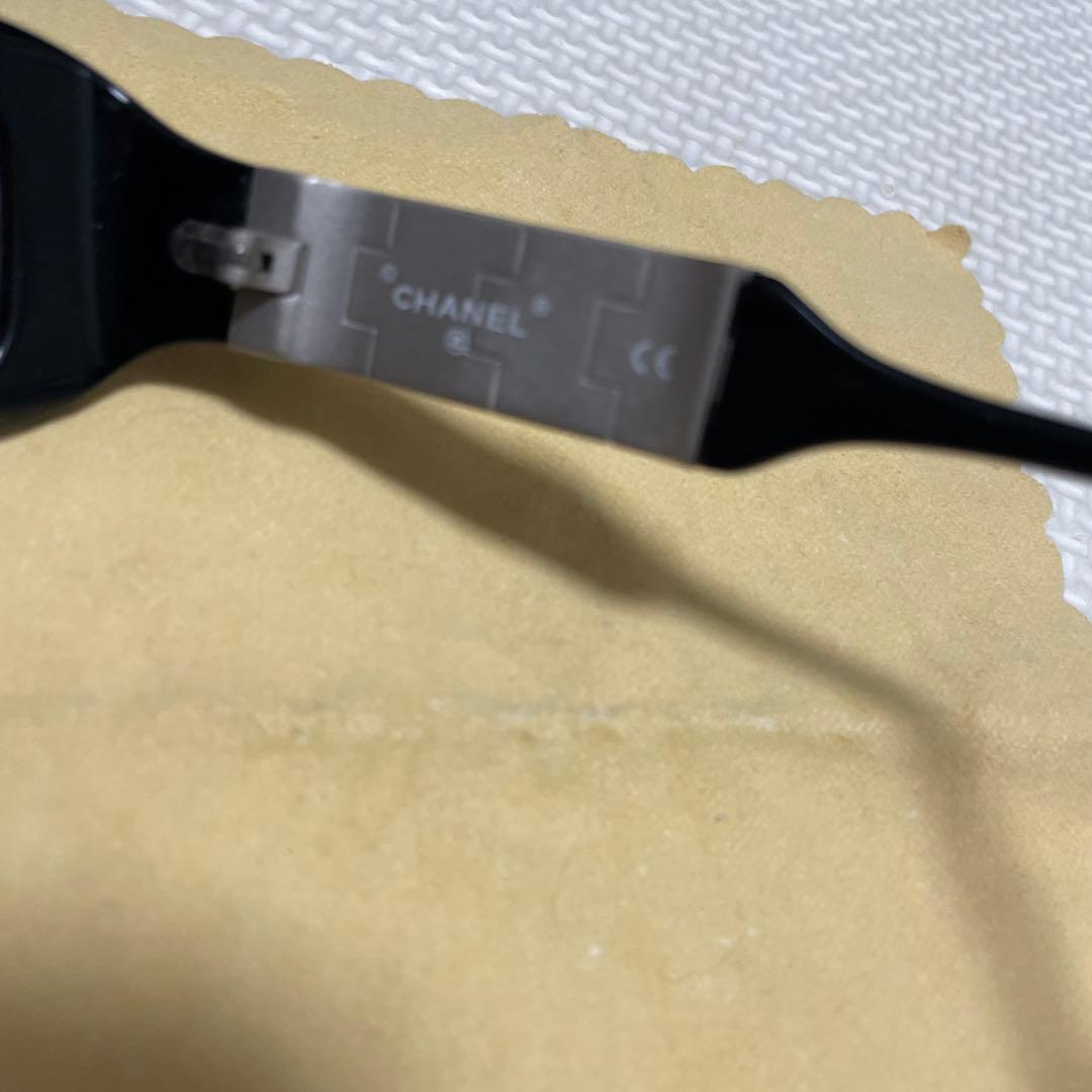 CHANEL　シャネル　サングラス　黒　ケース付き　ヴィンテージ