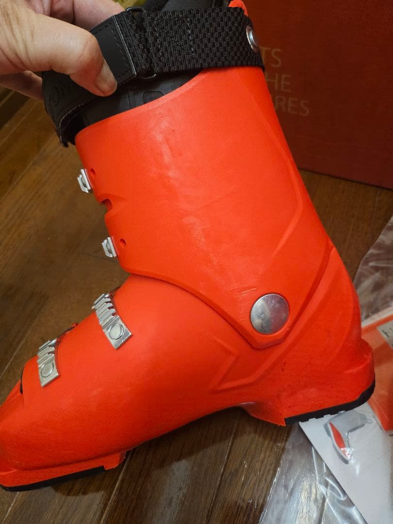 ATOMIC REDSTER Jr 60 スキーブーツ 赤色