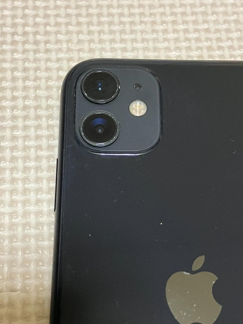 ☆iPhone11 64G ブラック SIMフリー 完済⑦ バッテリー72％☆