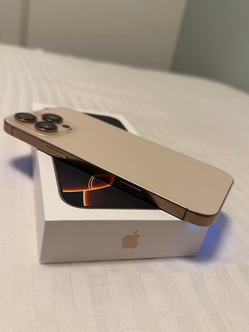 iPhone16ProMax デザートチタニウム 256GB SIMフリー