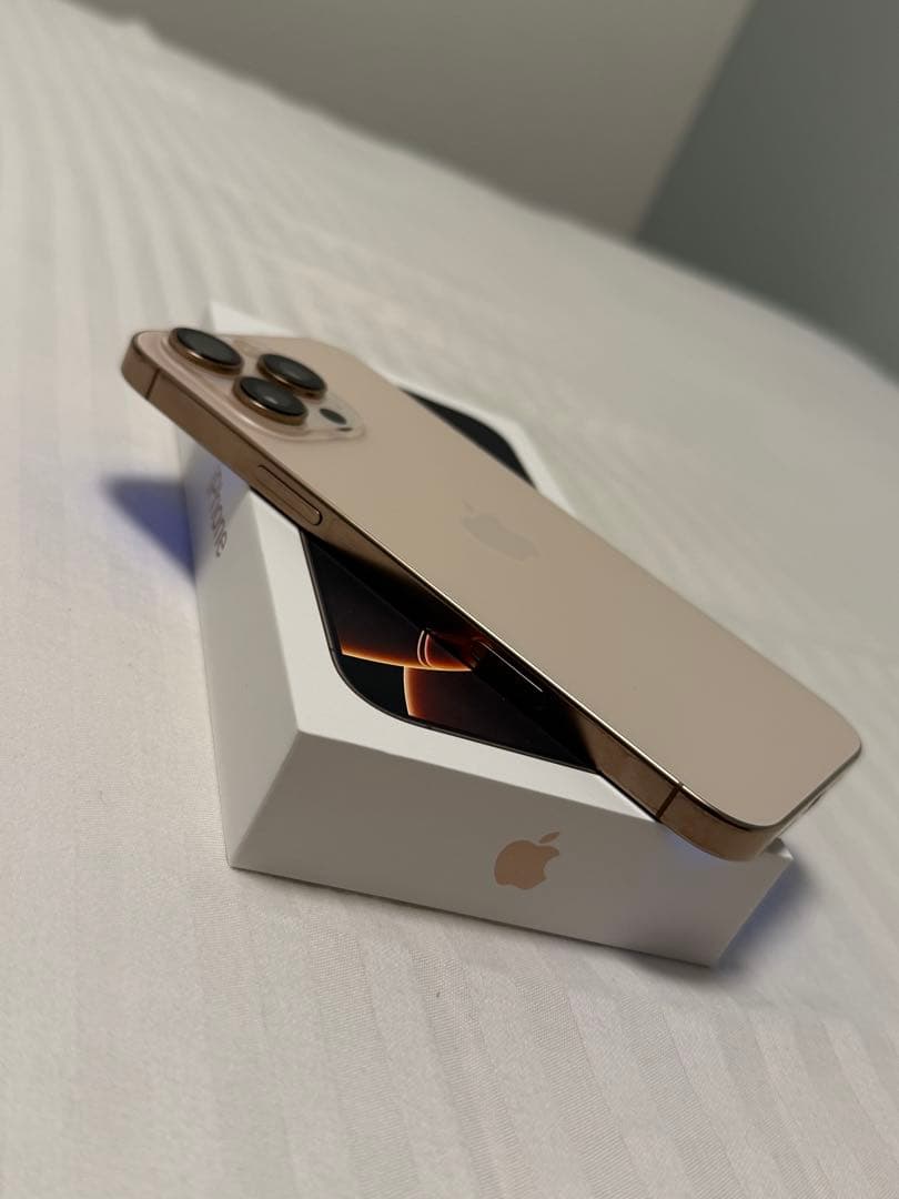 iPhone16ProMax デザートチタニウム 256GB SIMフリー