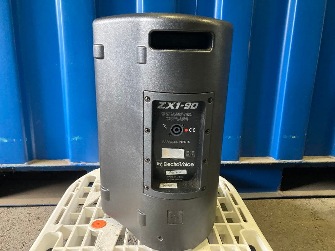 Electro-Voice ZX1-90 スピーカー