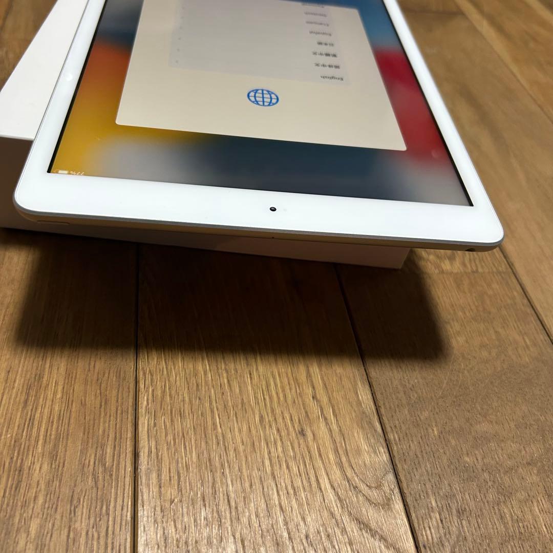 Ema13iPad第7世代generationWi-Fi 32GBカバー箱