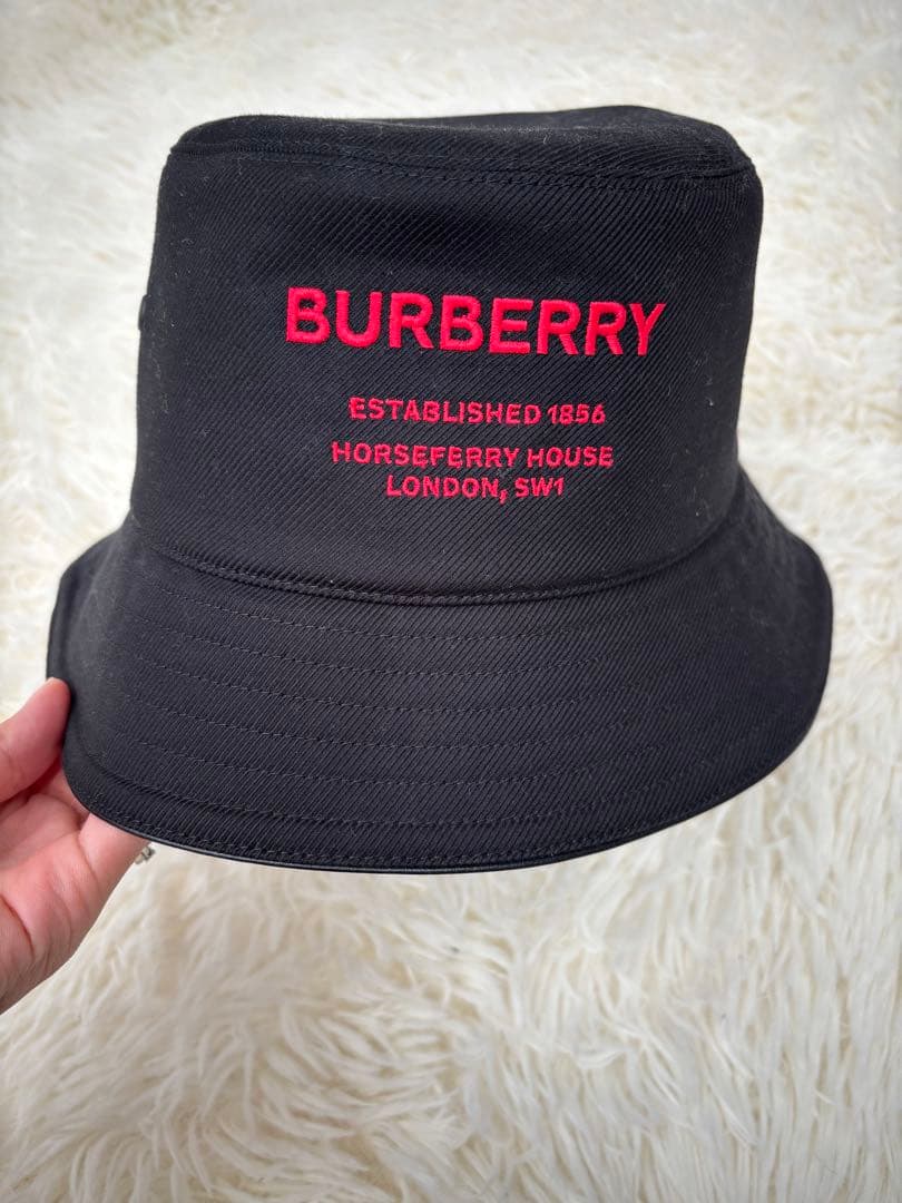 美品✨BURBERRY バーバリー バケットハット 黒 ロゴ バケハ M