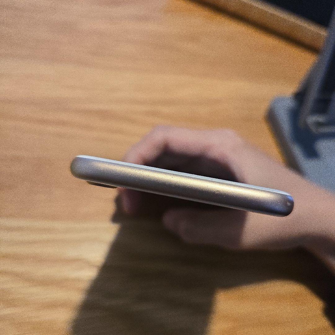 Apple iPhone 8 ピンクゴールド ジャンク品