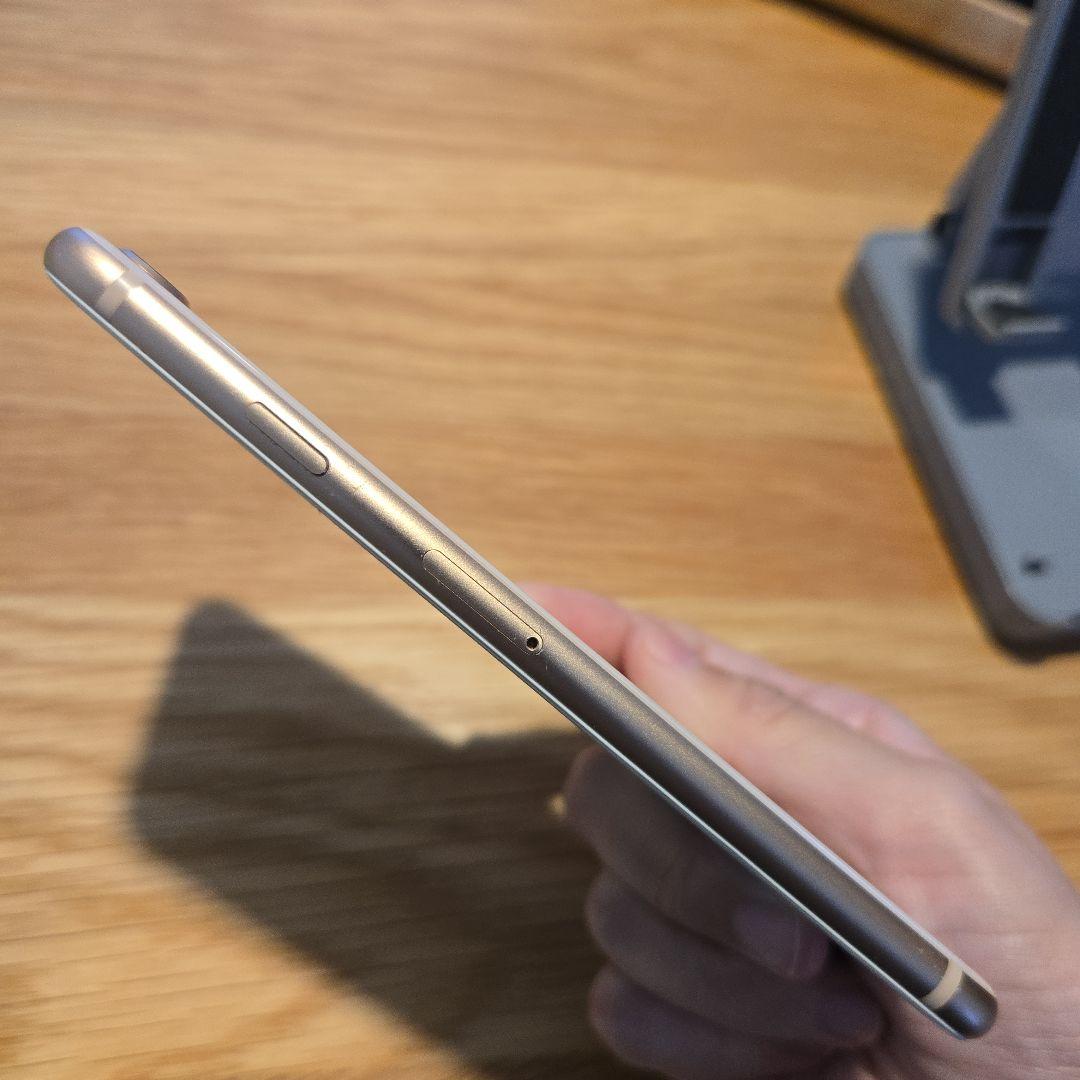 Apple iPhone 8 ピンクゴールド ジャンク品