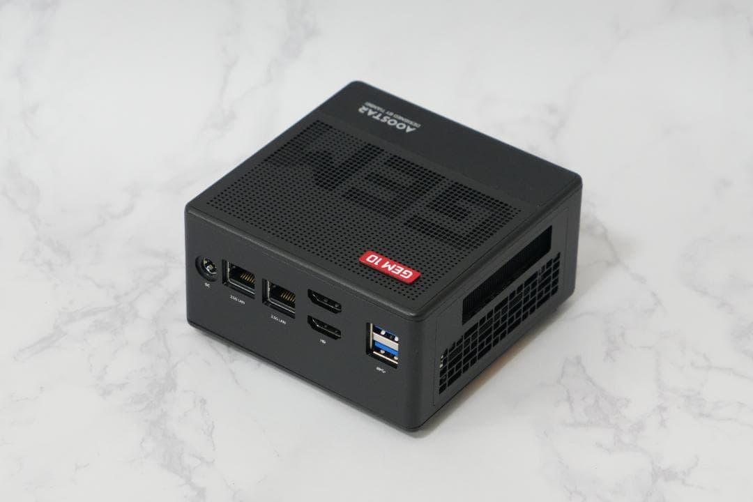 AOOSTAR GEM10 ミニPC (Ryzen7 7840HS)