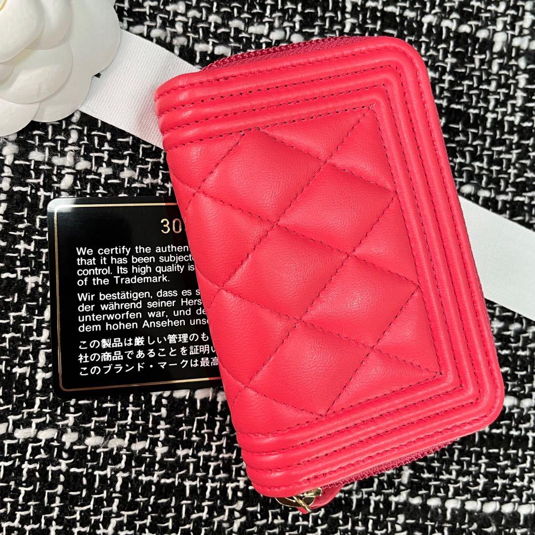 CHANEL ボーイシャネル　 カードケース　ケース　ミニ財布　赤