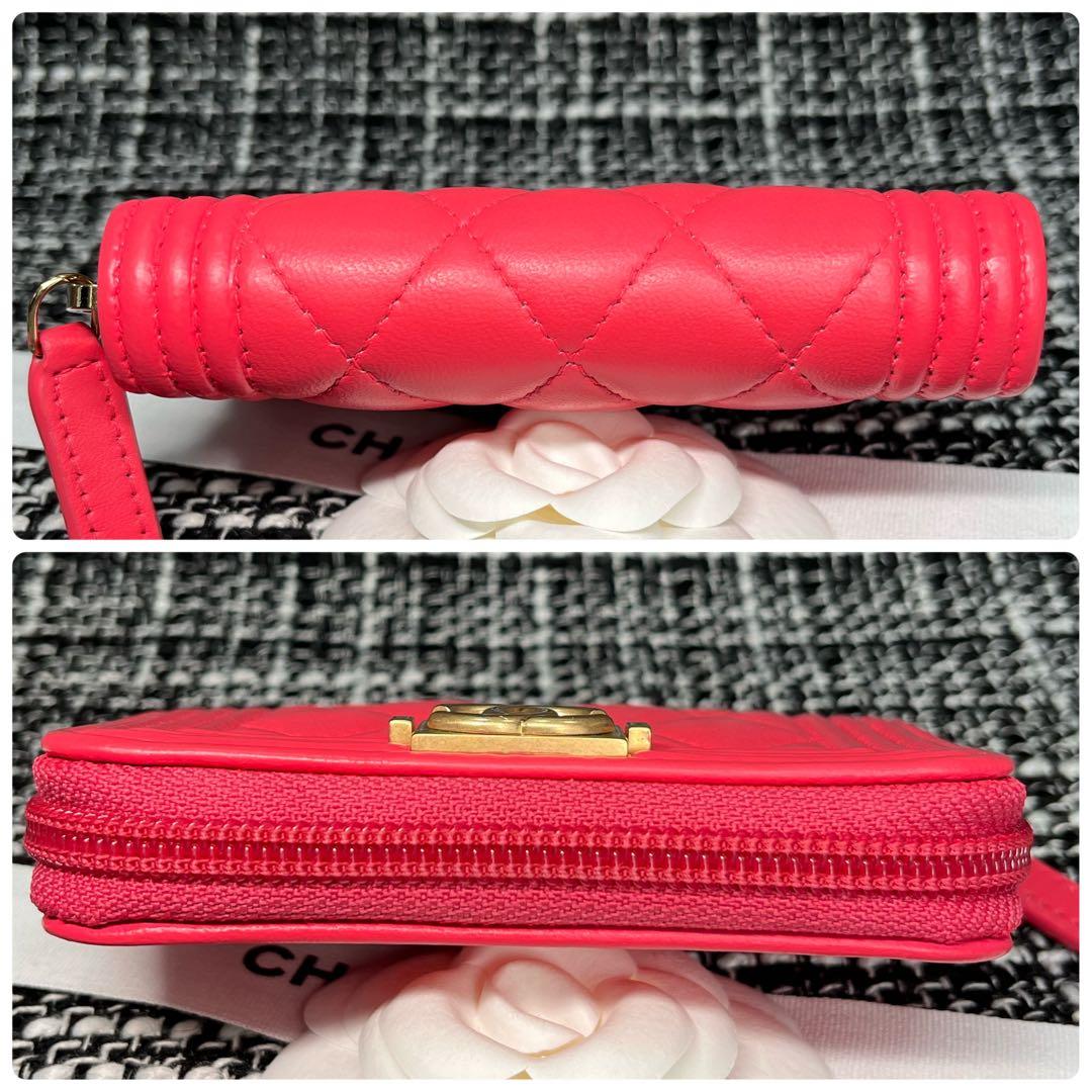 CHANEL ボーイシャネル　 カードケース　ケース　ミニ財布　赤