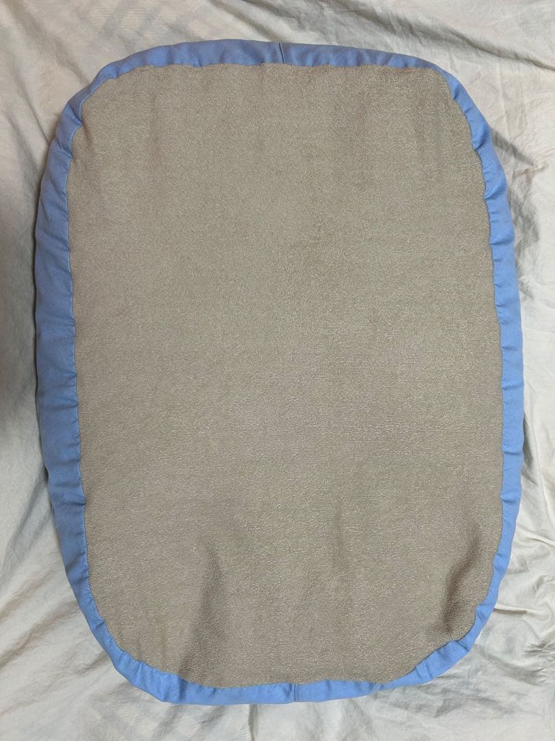 【美品・1度のみ使用】おやすみたまご　ブルー＆ベージュ