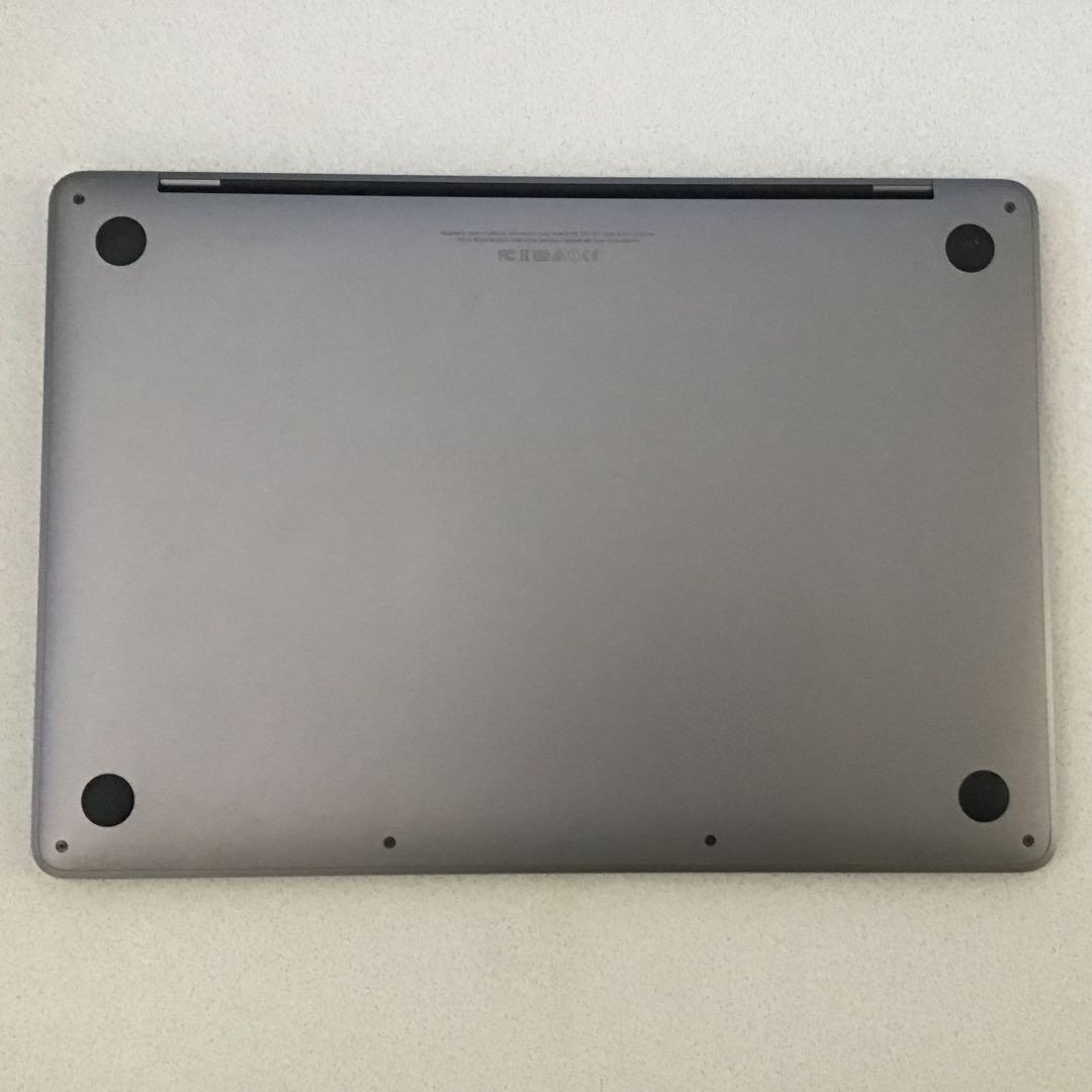 MacBook本体 MacBook Pro (13-inch, Late 2016)