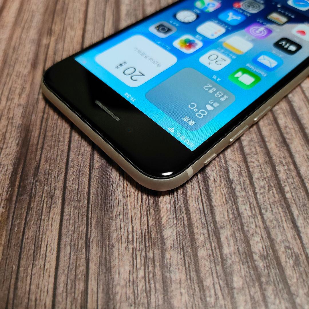 iPhone SE 第3世代 SIMフリー 64GB 美品 ガラスフィルム付き