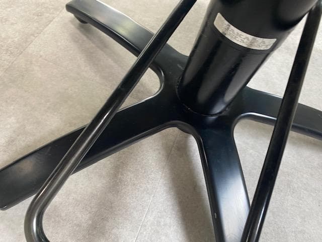 TAKARA BELMONT サロンチェア スタイリングチェア 美容院いす