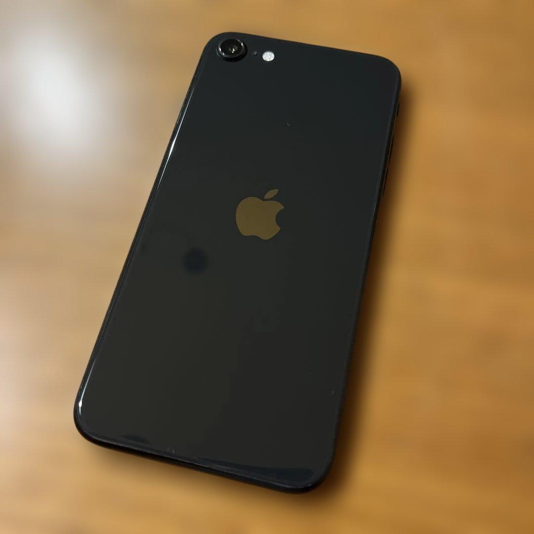 iPhone SE (第2世代) 128GB SIMフリー