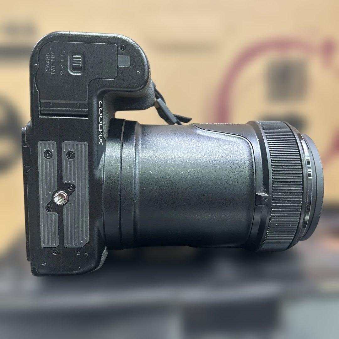 6452【極美品】Nikon ニコン COOLPIX P1000 SD32GB