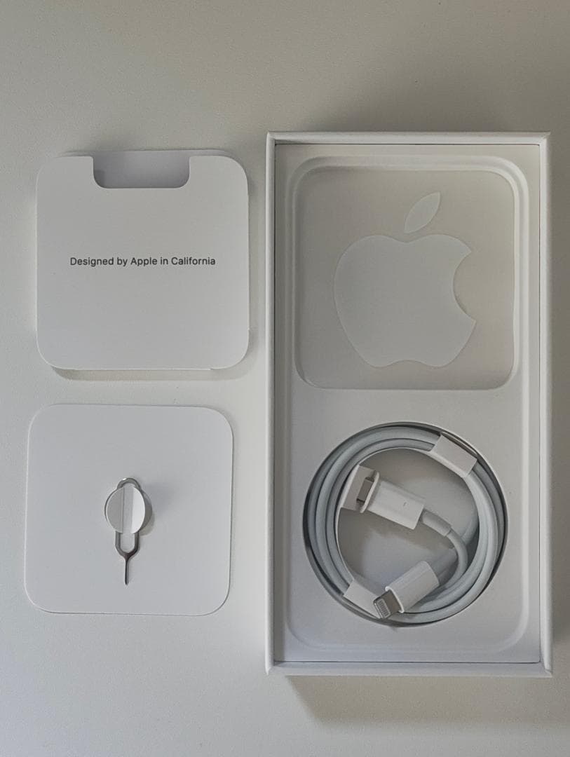 iPhone13 128GB ミッドナイト｜電池90%｜AppleCare付