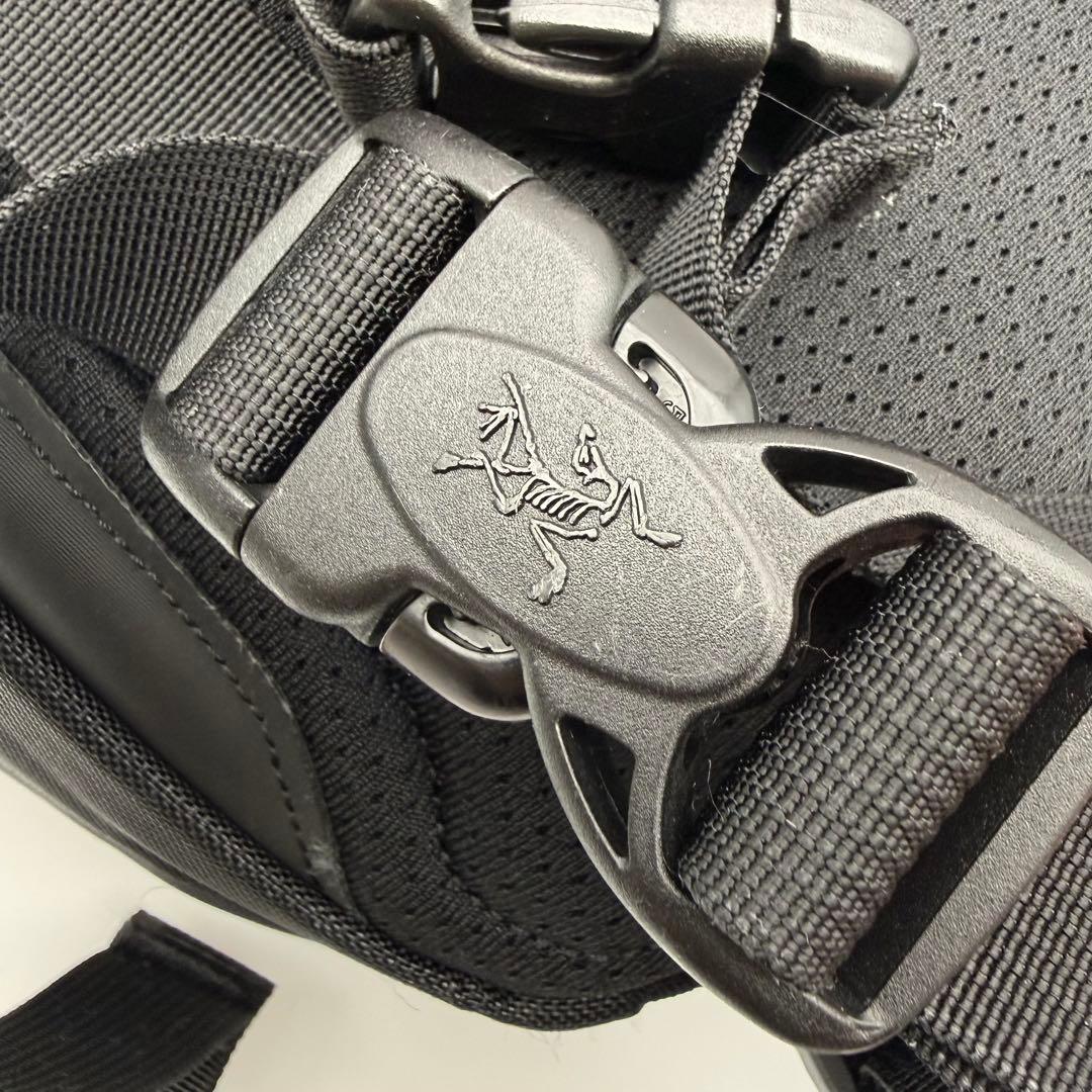 ARC’TERYX アークテリクス マンティス26 黒 廃盤 ブラック man