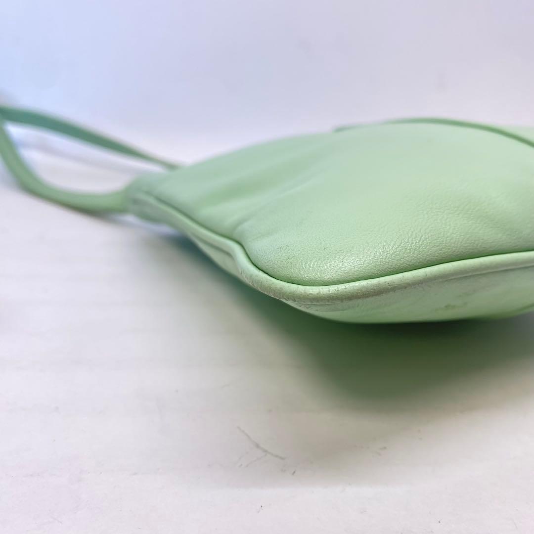【希少カラー】ロエベ ショルダーバッグ ナッパレザー ミントグリーン アナグラム