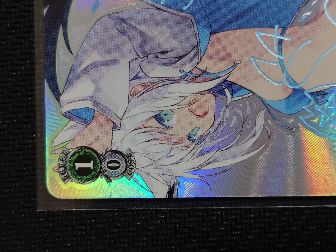 弾ける水しぶき 白上フブキ SP　箔押し　ヴァイスシュヴァルツ