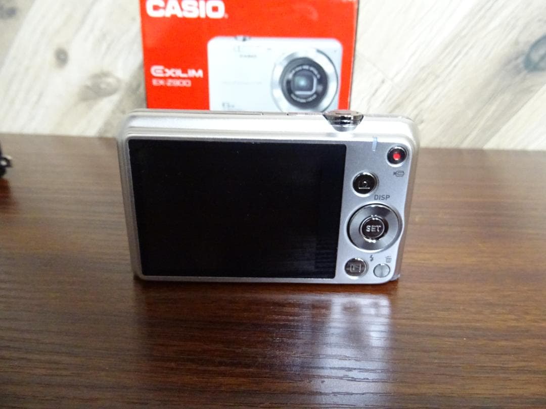 C*a様 天043 カシオ EXILIM EX-Z900 コンデジ 電源OK