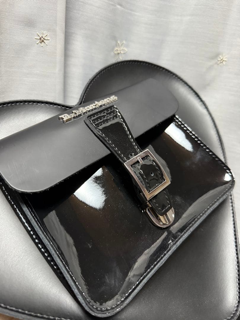 Dr.Martens ドクターマーチン ハート バッグ