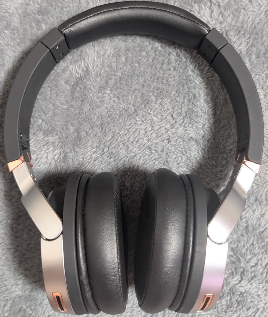 ONKYO DIRECT 進撃の巨人 SE-MHR5 LEVI リヴァイモデル