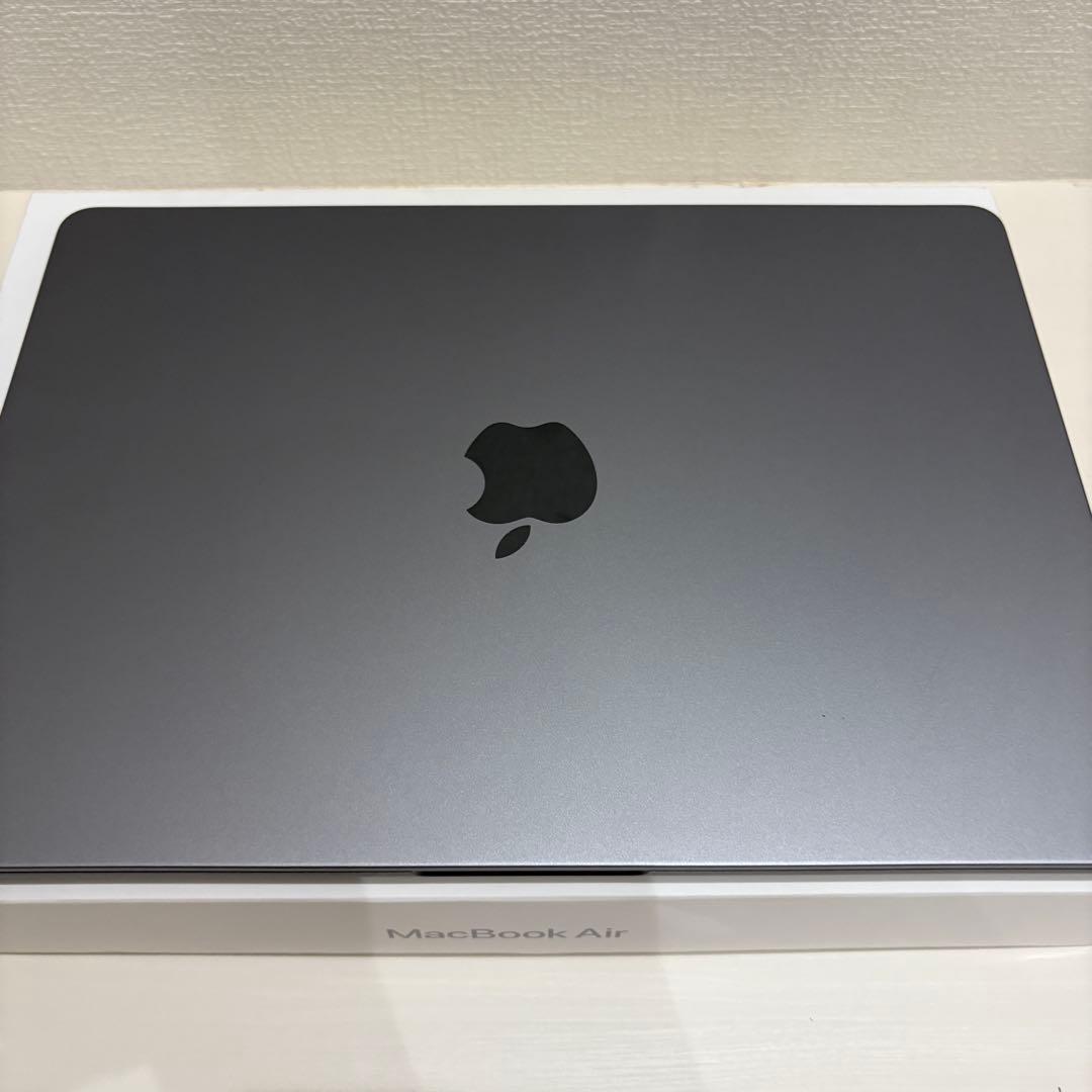 Apple MacBook Air M2 メモリ16GBスペースグレー