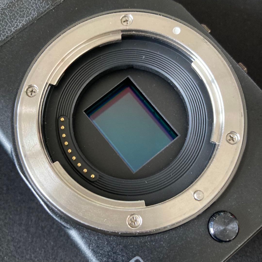 Canon EOS M ブラック 初代 ミラーレス デジタルカメラ