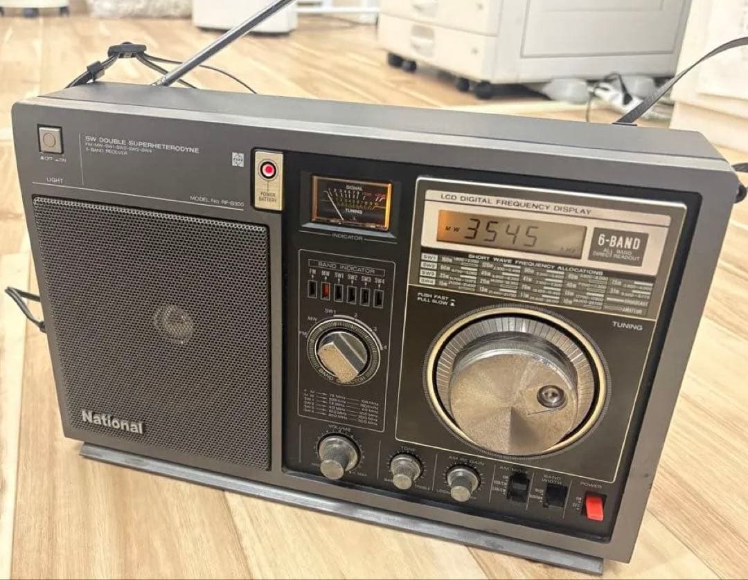 稼働品　National ラジオ　RF-B300