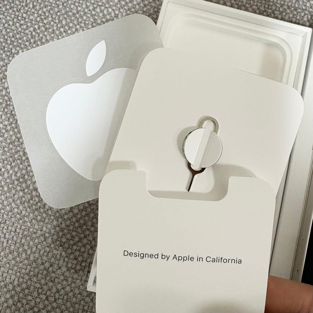 iPhone 13 128GB スターライトSIMフリー 美品 箱・付属品完備