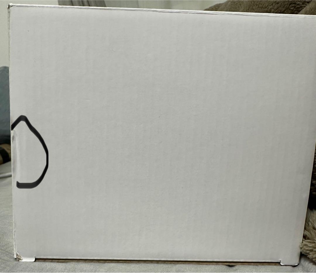 OHOトヨタ ランドクルーザー 1/18スケール