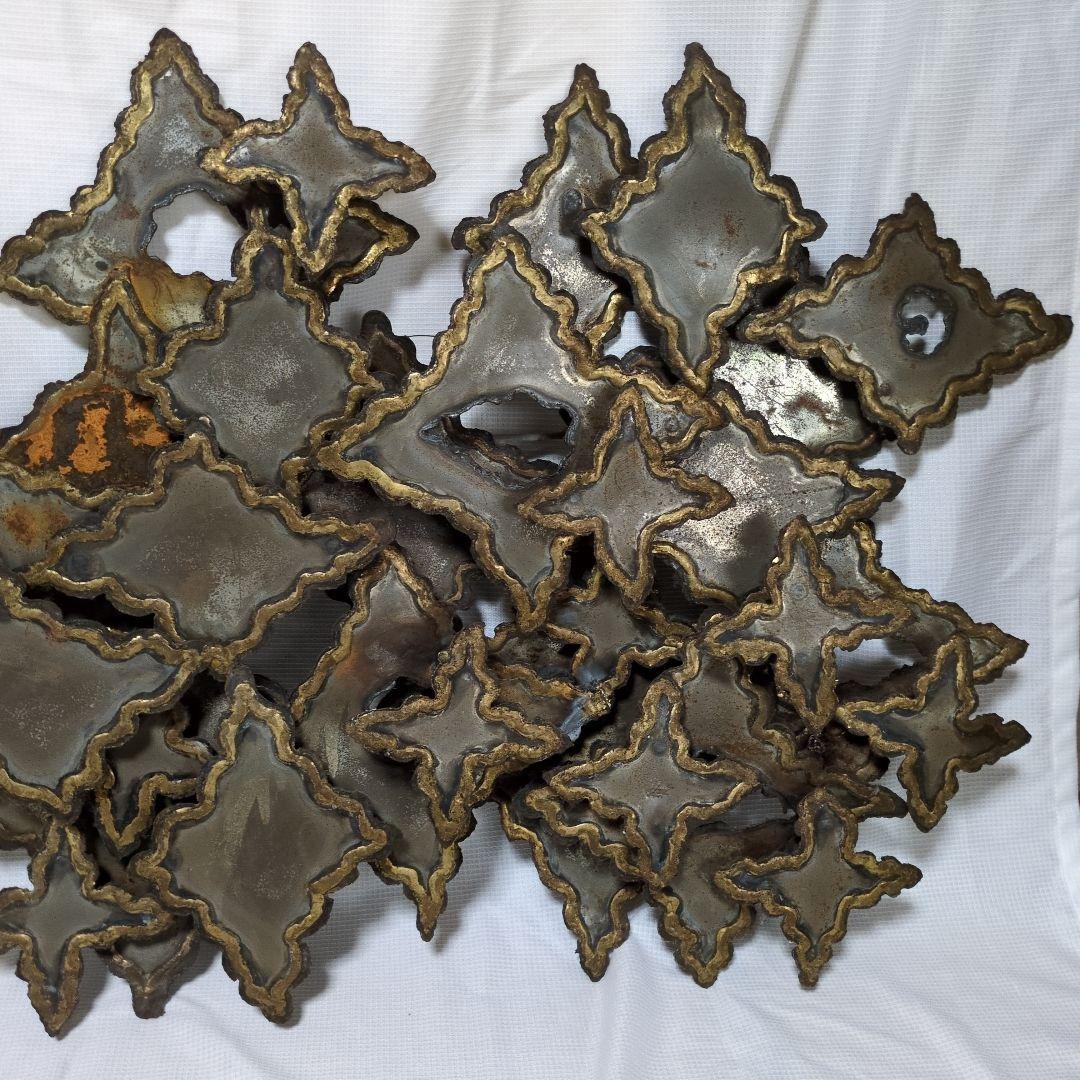 金属製オブジェ　壁掛け