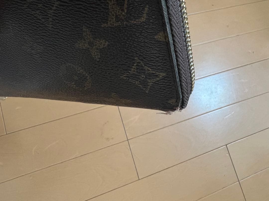 LOUIS VUITTON/ルイヴィトン ジッピー・ウォレット(モノグラム)