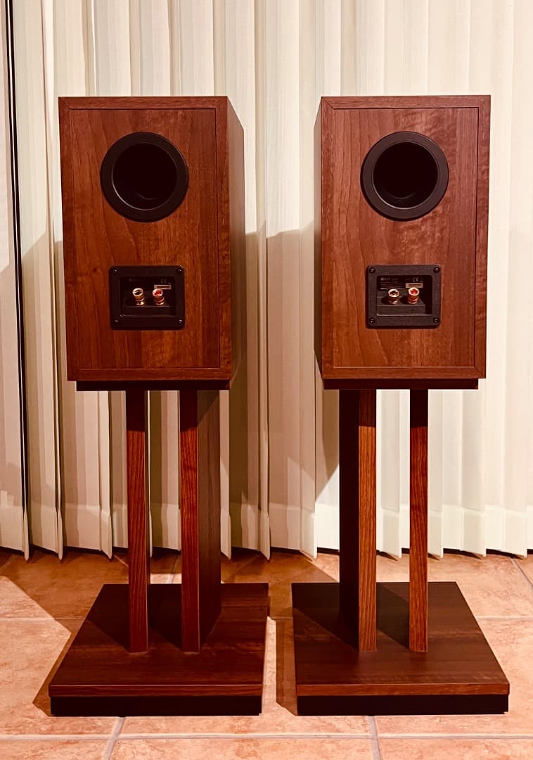 KEF Q350 スピーカー ペア＆スタンドほぼ未使用美品！