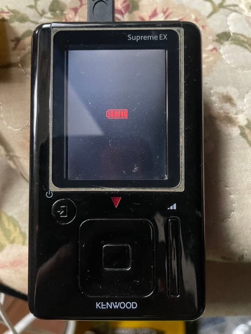 ケンウッドポータブルHDDプレーヤーMediaKeg HD30GB9 ジャンク品