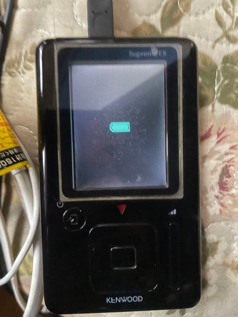 ケンウッドポータブルHDDプレーヤーMediaKeg HD30GB9 ジャンク品