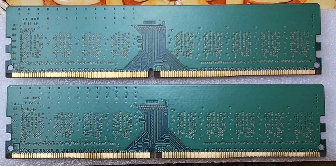 Crucial 16GB DDR4 2666MHz 8G２枚組