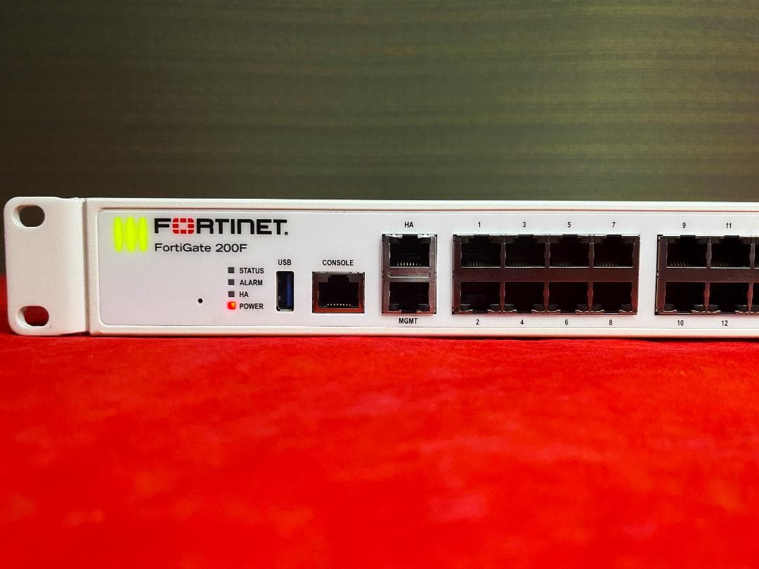 ■ ファイアウォール Fortinet Fortigate 200F ② 動作品