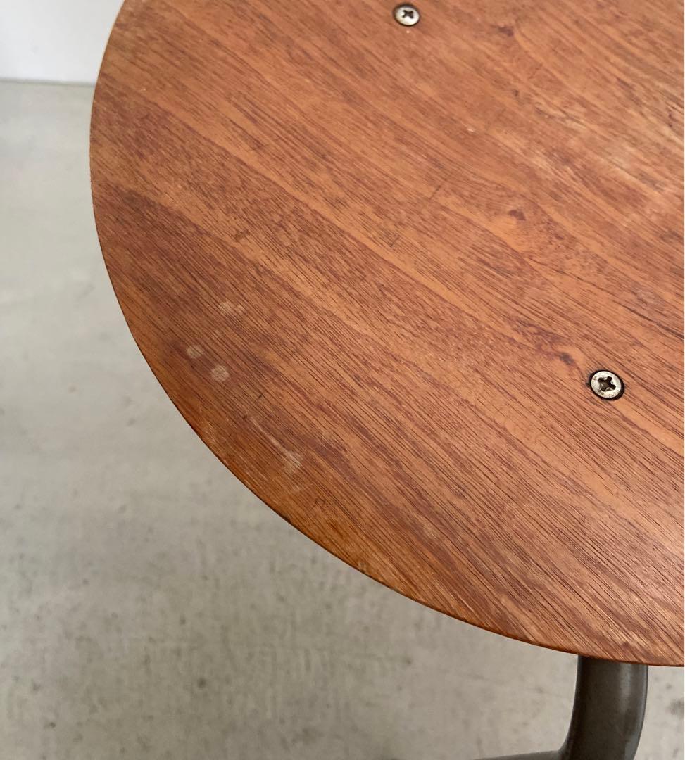 スツール　ビンテージ　デンマーク　３本足