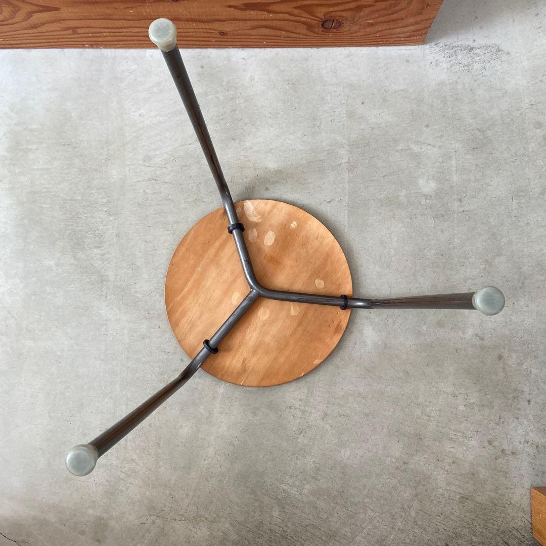 スツール　ビンテージ　デンマーク　３本足