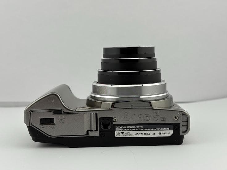 ★極上美品★ オリンパス OLYMPUS SZ-11 シルバー★バッテリー付★