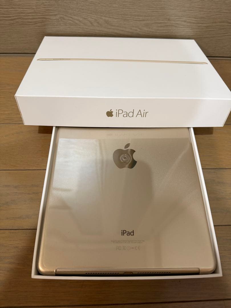 【美品】iPad Air2 128GB ゴールド　Wifiモデル9.7インチ箱付