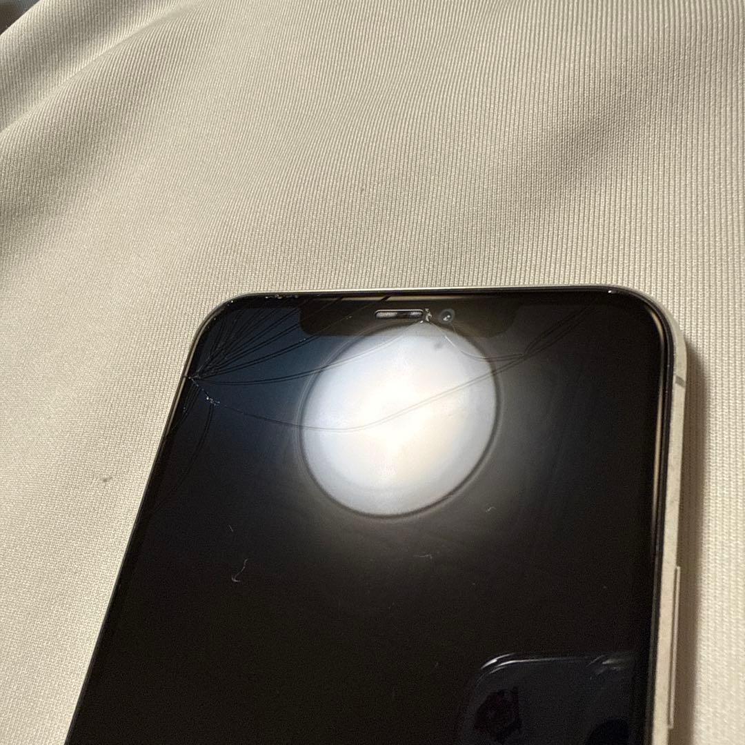 iPhone11 pro max 256GB シルバー