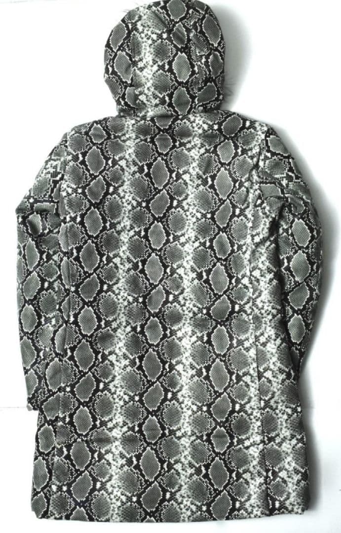 美品♡GARNIER ガルニエ パイソン柄 スネーク ダウンジャケット