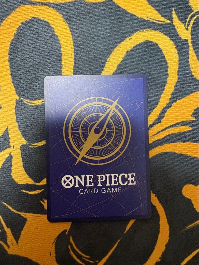 マーシャル・D・ティーチ　ワンピースカード　コミパラ　コミックパラレル