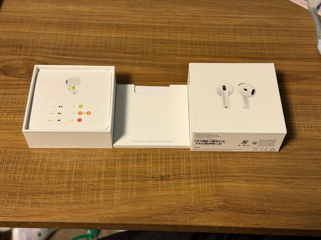 Apple AirPods 4 充電ケース付き（ANC非搭載）