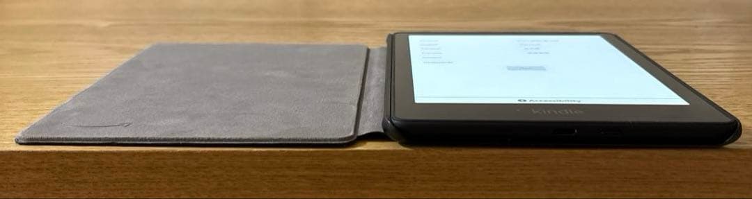 Kindle Paperwhite 第11世代 8GB(純正カバー ケーブル付)