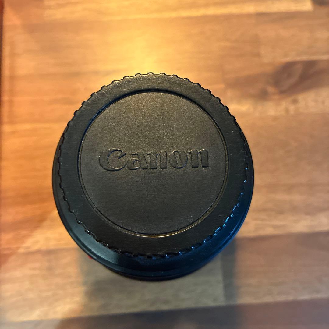 Canon EOS 80D デジタル一眼レフカメラ　50mmレンズ付き